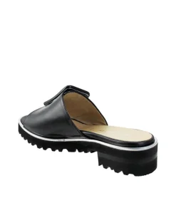Candra Sandal